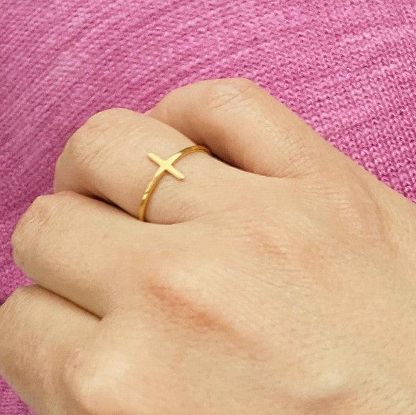 Ellison and Young Gold / OS Side Cross Ring