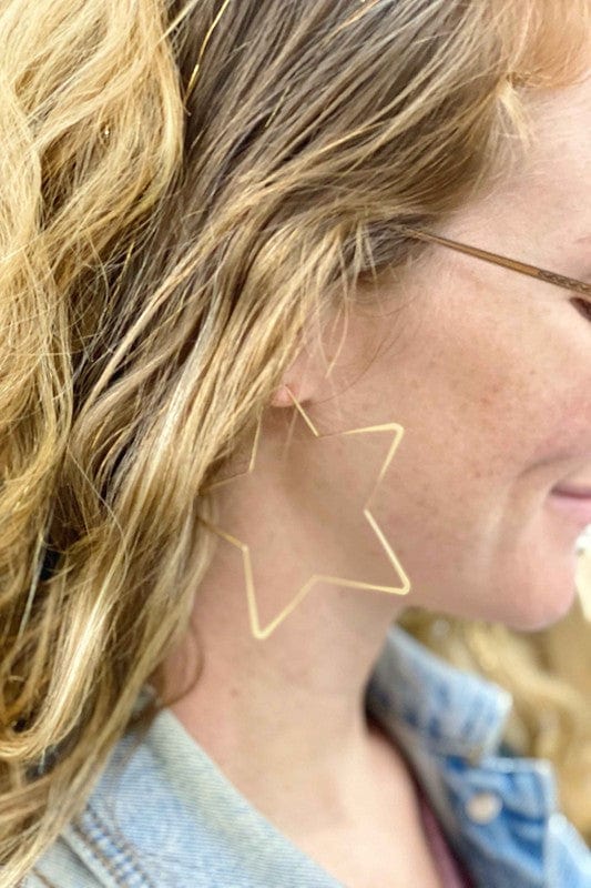 Ellison and Young Matte Gold / OS Twinkling Star Hoop Earrings