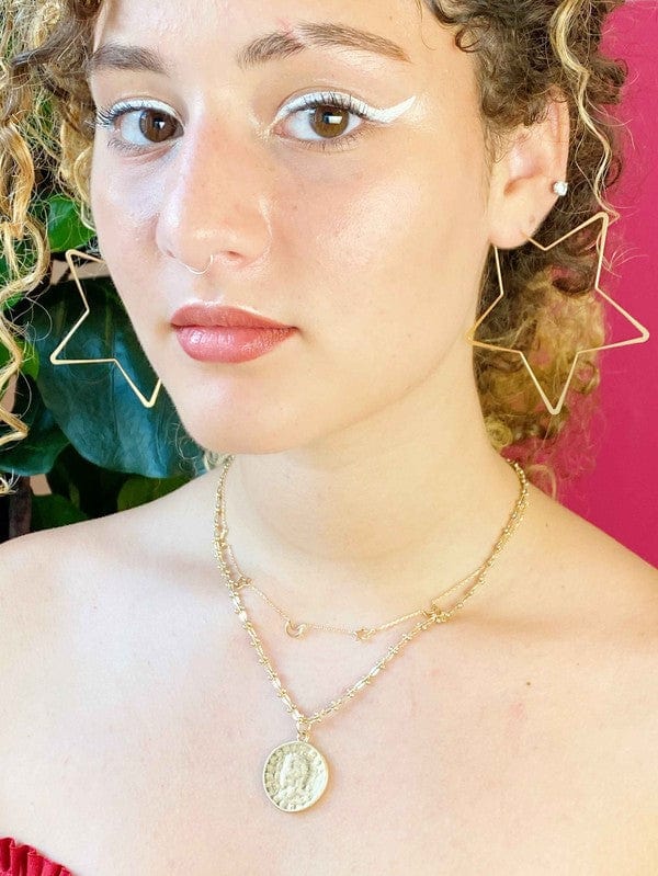 Ellison and Young Matte Gold / OS Twinkling Star Hoop Earrings
