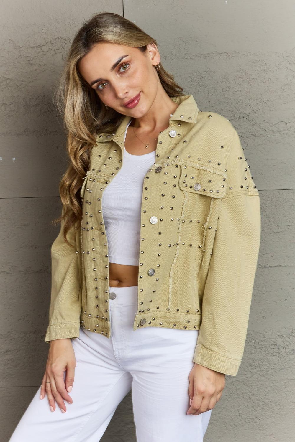 Frayed Trim Rivet Denim Jacket - SAVLUXE