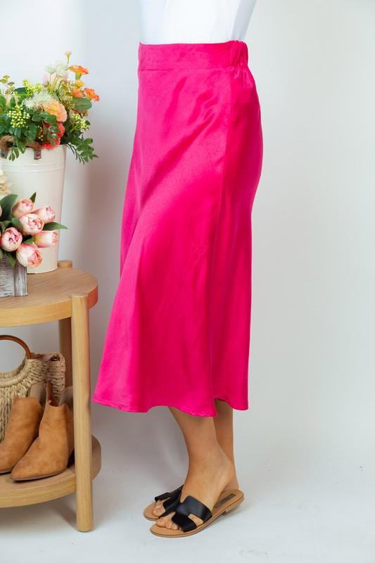 High Waisted Solid Woven Skirt - SAVLUXE