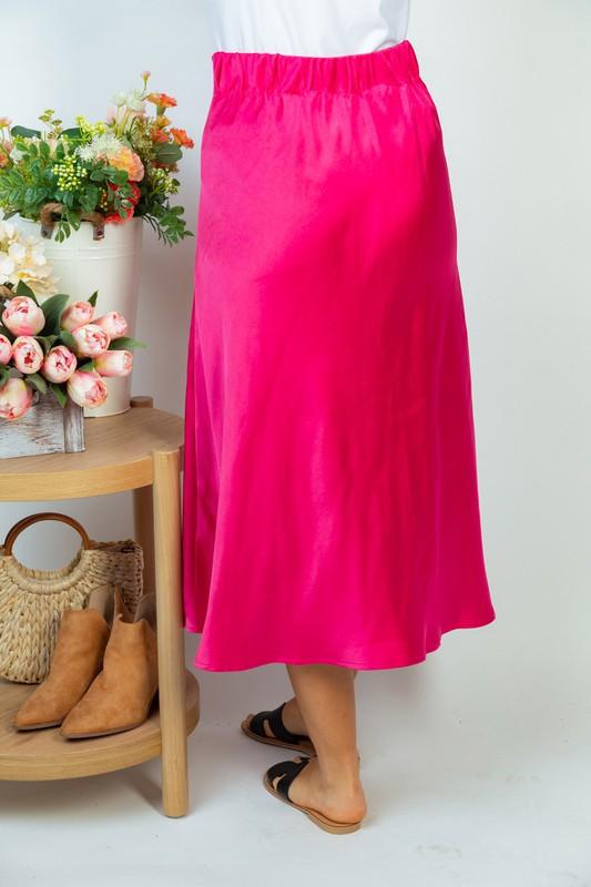 High Waisted Solid Woven Skirt - SAVLUXE