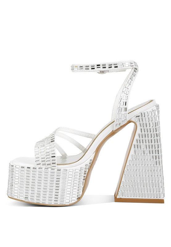Lustrous Mirror Embellished Flare Heel Sandals - SAVLUXE