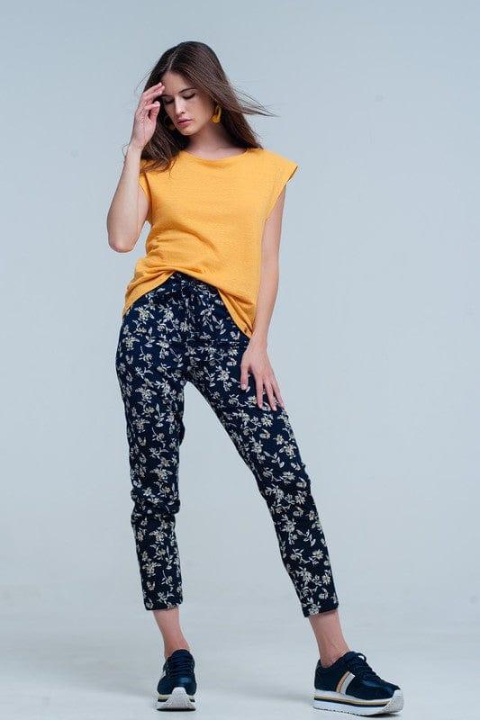 Q2 NAVY FLORAL PANTS WITH A BELT